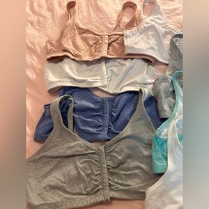 8 Fruit of the loom bras